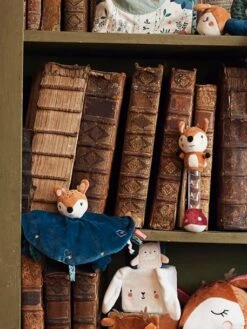 Doudou + Bâton De Pluie Forêt Enchantée Multicolore - Vertbaudet -Premier âge Boutieque doudou baton de pluie foret enchantee 1