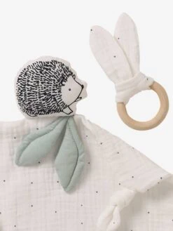 Doudou Carré En Coton Bio* Et Polyester + Hochet Rond LOVELY NATURE Blanc Moyen Uni Avec Decor - Vertbaudet -Premier âge Boutieque doudou carre en coton bio et polyester hochet rond lovely nature 2